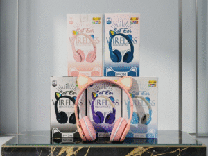 AKZ 609 Pink Cat Ear Wireless Headset